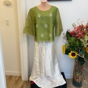 Green Filipiniana 2XL Kimona Embroidered Organza Top w/ White Wrap Around Skirt